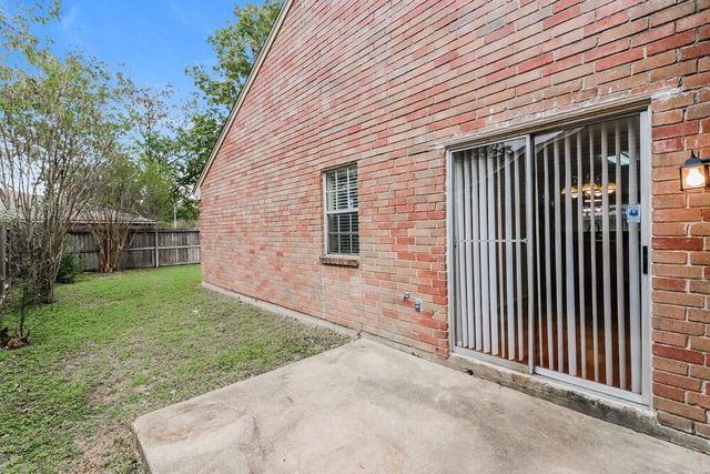 5322 Windsong Trail, Houston, TX 77084