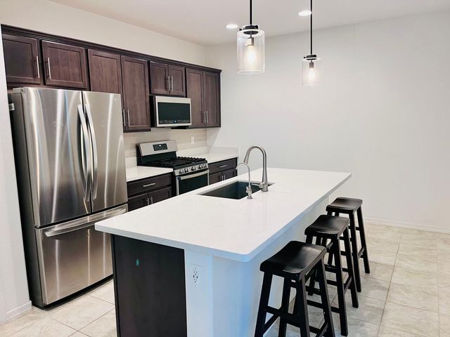 14259 W Buckskin Trail, Surprise, AZ 85387