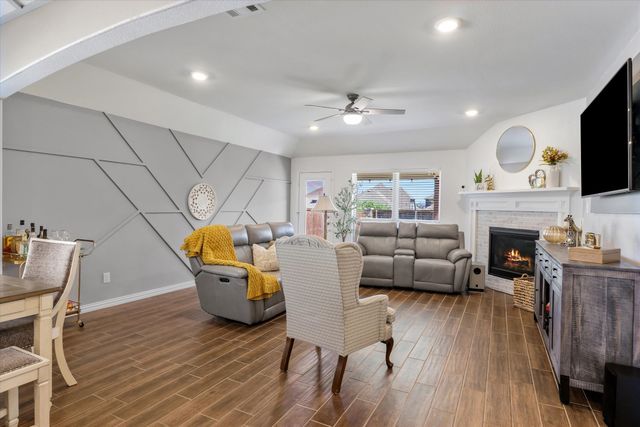 1284 Binfield Drive, Forney, TX 75126