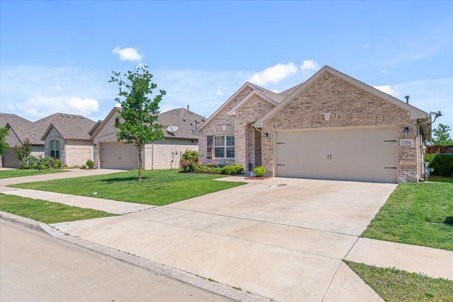 1284 Binfield Drive, Forney, TX 75126