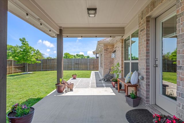 1284 Binfield Drive, Forney, TX 75126