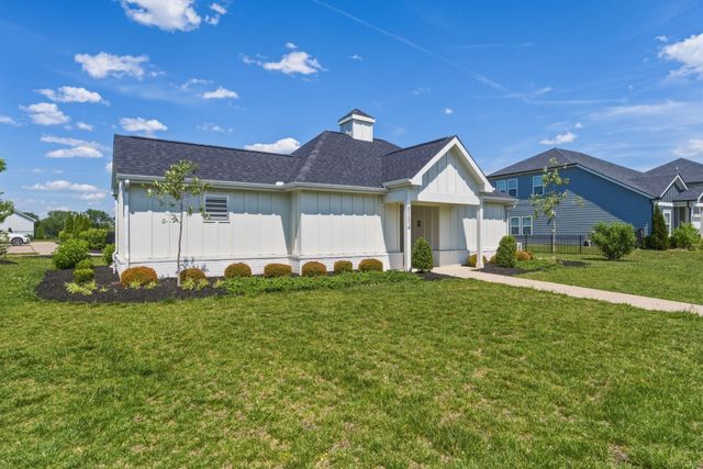 6108 Farm Castle Dr, Rockvale, TN 37153