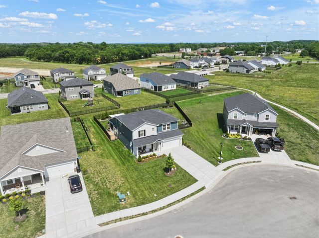 6108 Farm Castle Dr, Rockvale, TN 37153