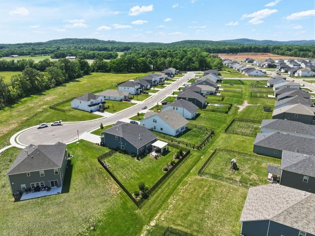 6108 Farm Castle Dr, Rockvale, TN 37153