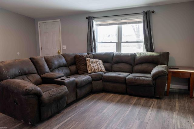 731 S Fitch Road, Carsonville, MI 48419