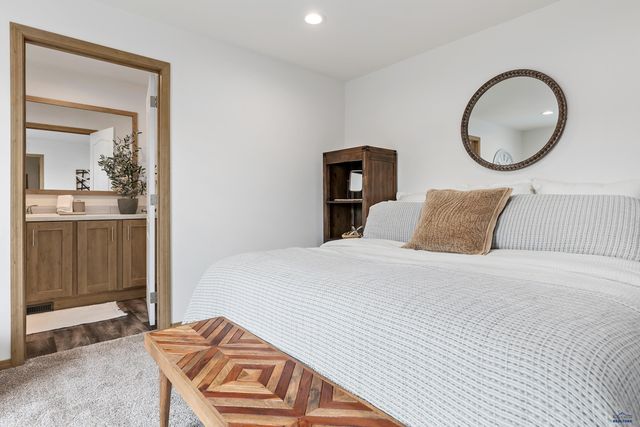 1717.12 E PHILADELPHIA, Rapid City, SD 57703