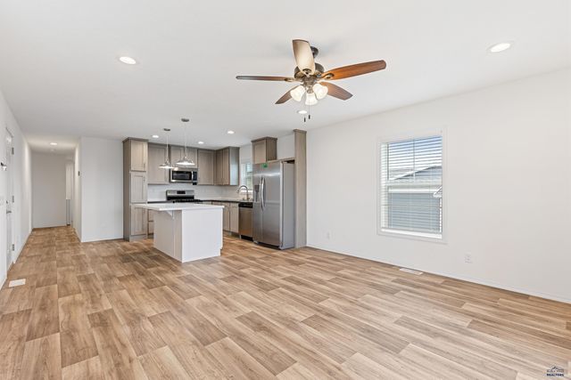 1717.12 E PHILADELPHIA, Rapid City, SD 57703