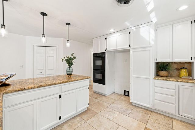 1633 Winchester Way, Roseville, CA 95661