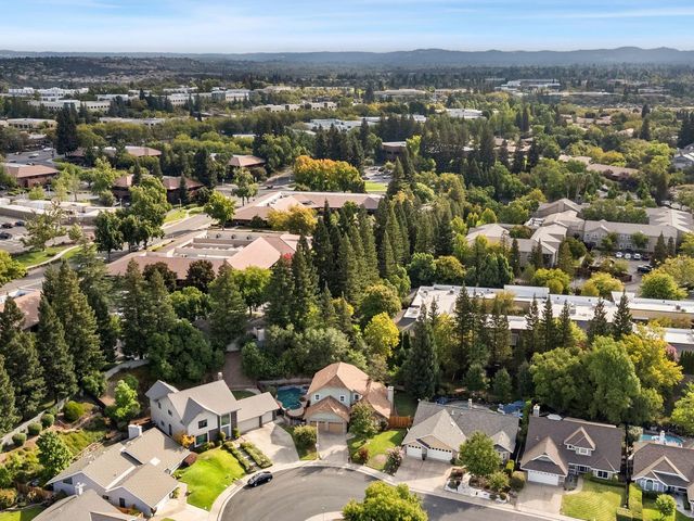 1633 Winchester Way, Roseville, CA 95661