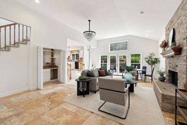 1633 Winchester Way, Roseville, CA 95661