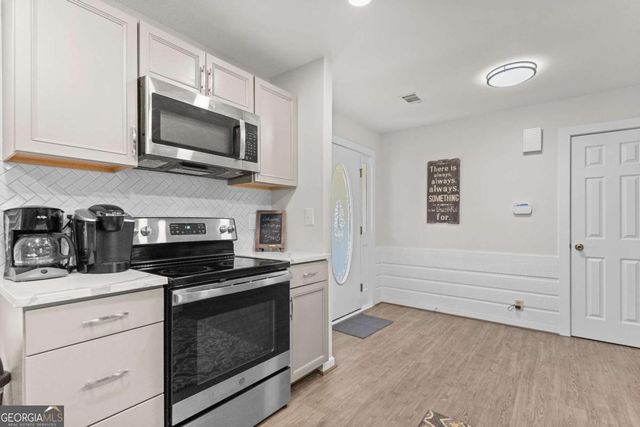 403 Long Shoals Drive, Eatonton, GA 31024