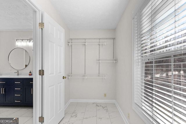 403 Long Shoals Drive, Eatonton, GA 31024