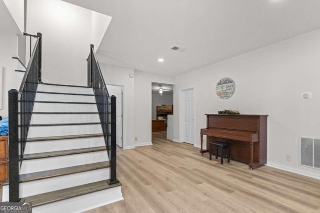 403 Long Shoals Drive, Eatonton, GA 31024