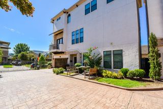 2052 W Main Street, Houston, TX 77098