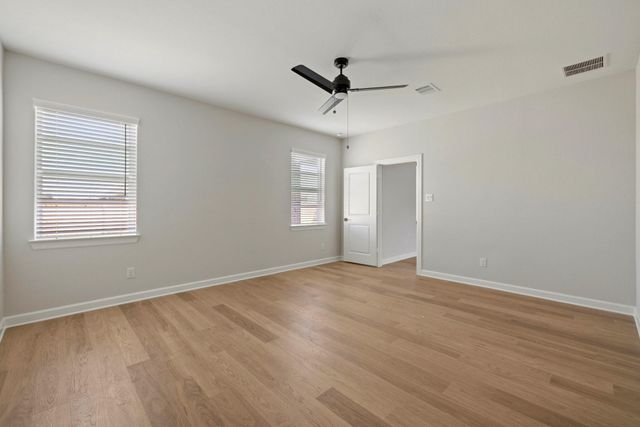 13920 Starboard Reach Drive, Texas City, TX 77510