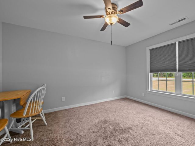 660 Riggs Road, Hubert, NC 28539