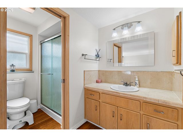 16399 Sw 129TH Ter, Portland, OR 97224