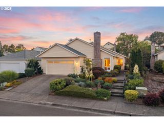 16399 Sw 129TH Ter, Portland, OR 97224