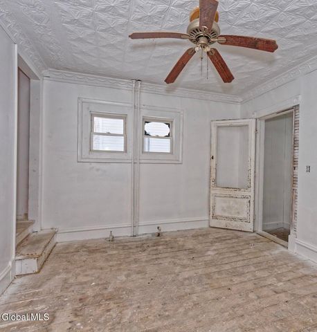 6 Mason Street, Johnstown, NY 12095