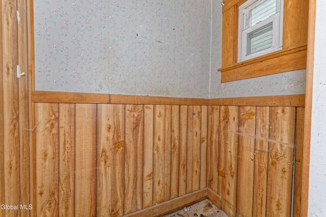 6 Mason Street, Johnstown, NY 12095