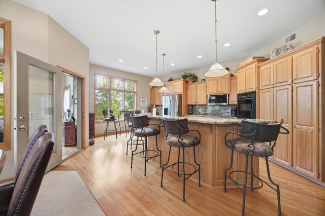 3882 219th Lane NE, East Bethel, MN 55011