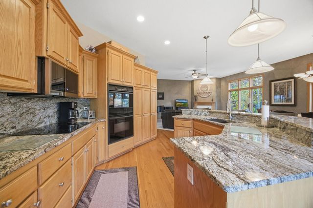 3882 219th Lane NE, East Bethel, MN 55011