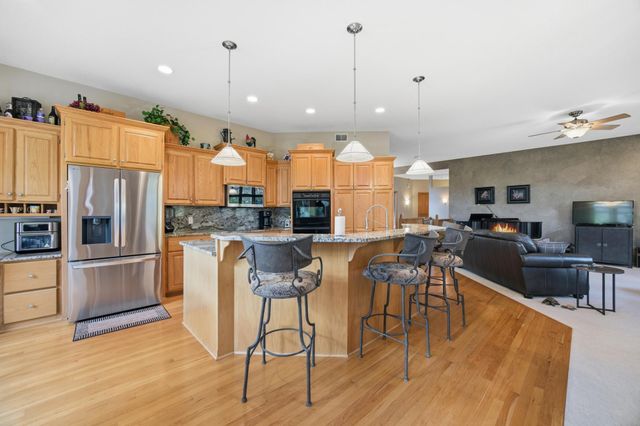 3882 219th Lane NE, East Bethel, MN 55011