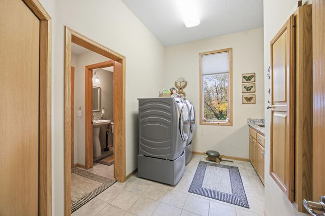 3882 219th Lane NE, East Bethel, MN 55011