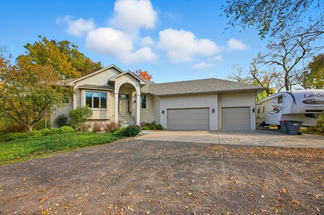 3882 219th Lane NE, East Bethel, MN 55011