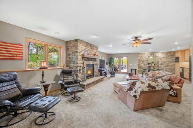 3882 219th Lane NE, East Bethel, MN 55011