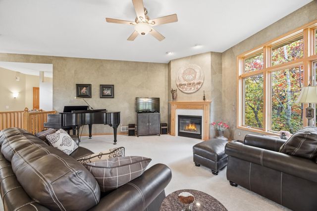 3882 219th Lane NE, East Bethel, MN 55011