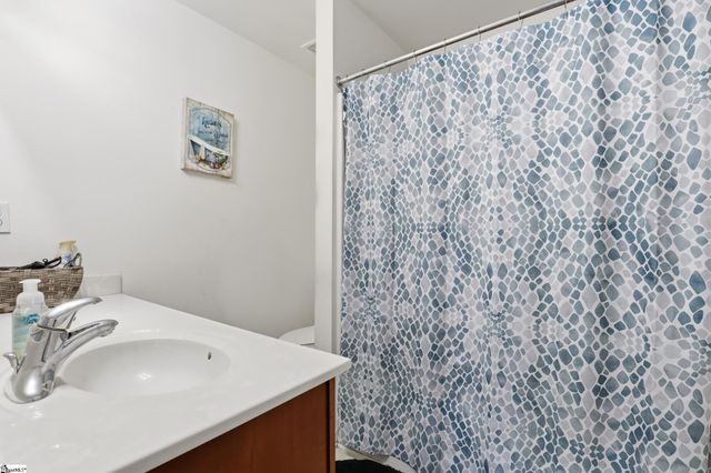 6 Fount De Leon Court, Fountain Inn, SC 29644