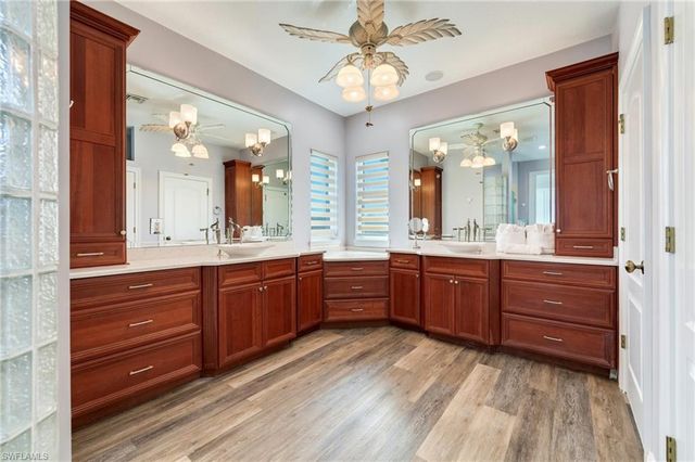 1460 Middle Gulf DR, Sanibel, FL 33957