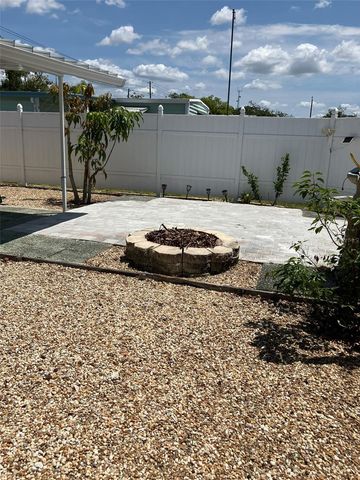 5148 DARLINGTON ROAD, Holiday, FL 34690