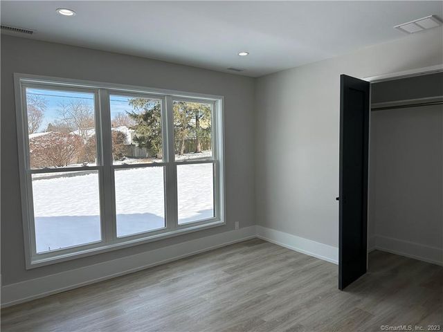 14 Tod Road, Norwalk, CT 06851