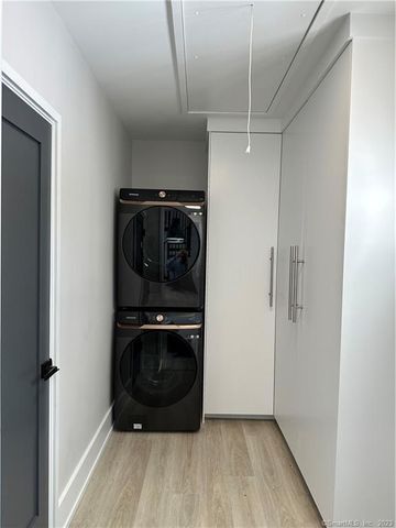 14 Tod Road, Norwalk, CT 06851