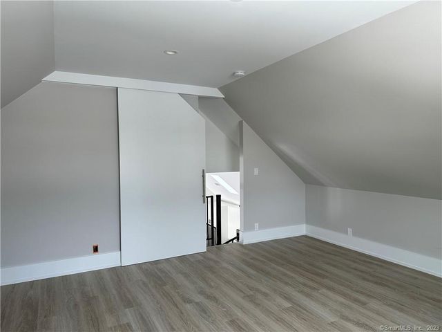 14 Tod Road, Norwalk, CT 06851