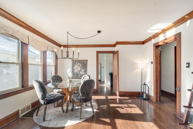 7300 35th AVENUE, Kenosha, WI 53142