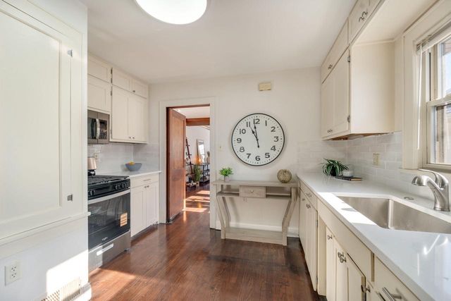 7300 35th AVENUE, Kenosha, WI 53142