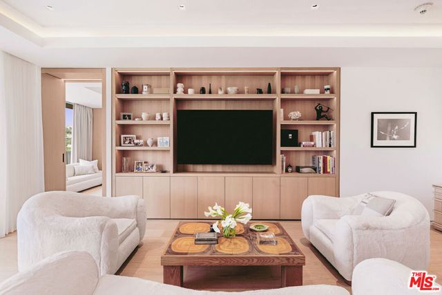 9255 Doheny Road 1803, West Hollywood, CA 90069