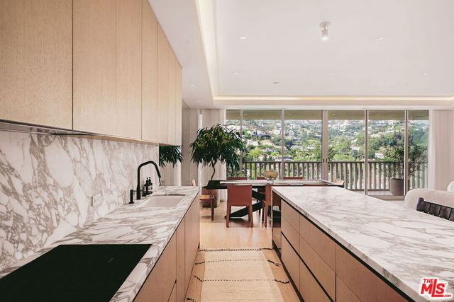 9255 Doheny Road 1803, West Hollywood, CA 90069