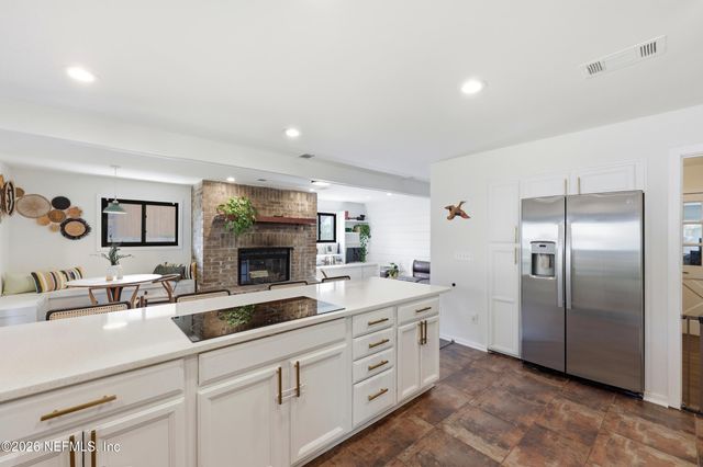 3857 SANDY SHORES Drive, Jacksonville, FL 32277