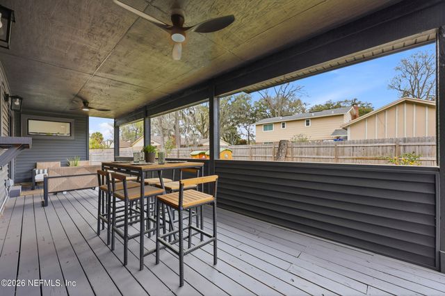 3857 SANDY SHORES Drive, Jacksonville, FL 32277