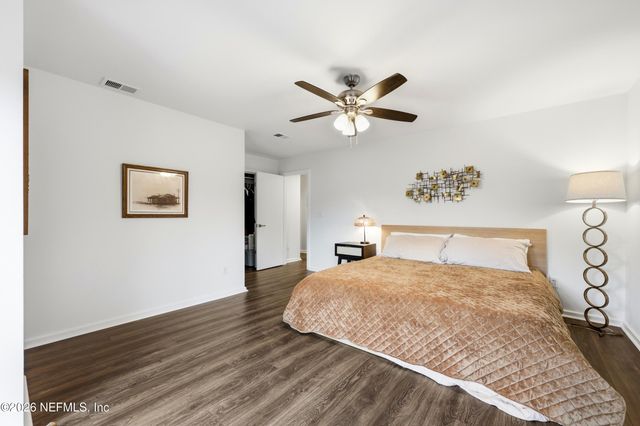 3857 SANDY SHORES Drive, Jacksonville, FL 32277