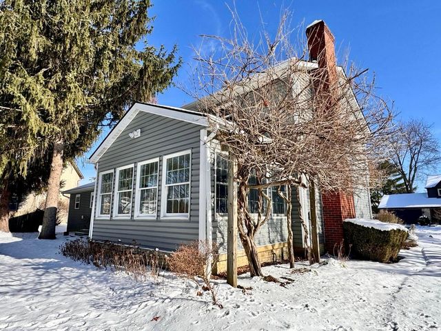 7907 Sarahurst Drive, Dublin, OH 43016