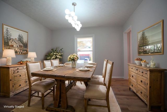 7907 Sarahurst Drive, Dublin, OH 43016