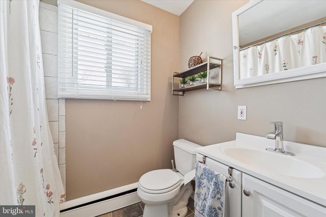 613 SPRINGFIELD AVE, Folsom, PA 19033