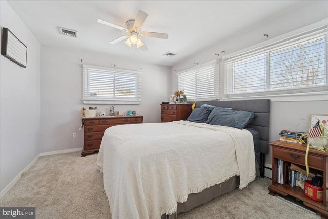 613 SPRINGFIELD AVE, Folsom, PA 19033