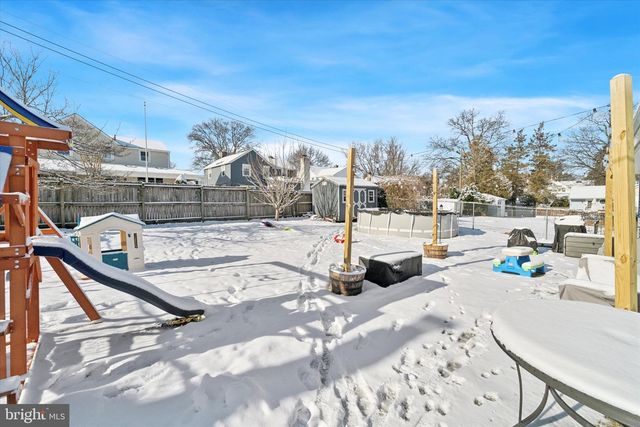 613 SPRINGFIELD AVE, Folsom, PA 19033