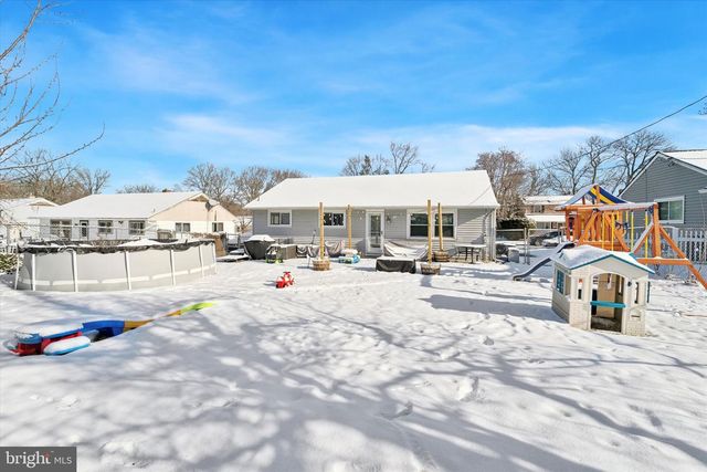 613 SPRINGFIELD AVE, Folsom, PA 19033